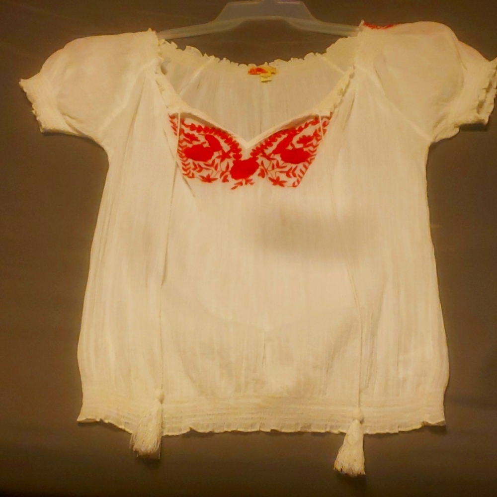 Women's  21 top size lg.